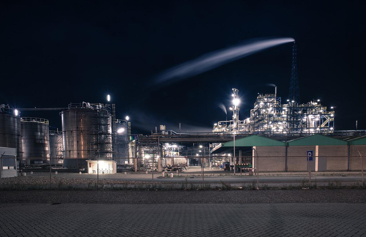 industry, plant, night-2732942.jpg