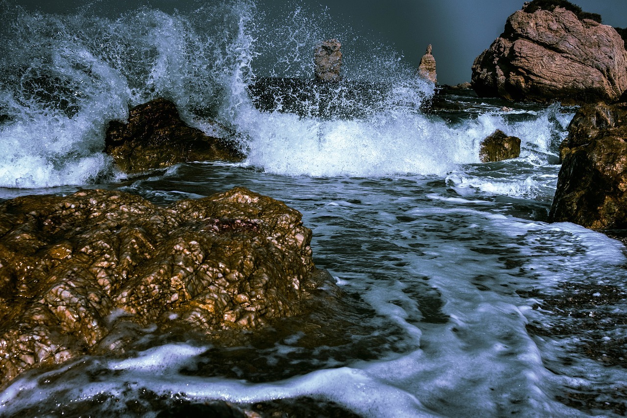 coast, rocks, beach-4498857.jpg